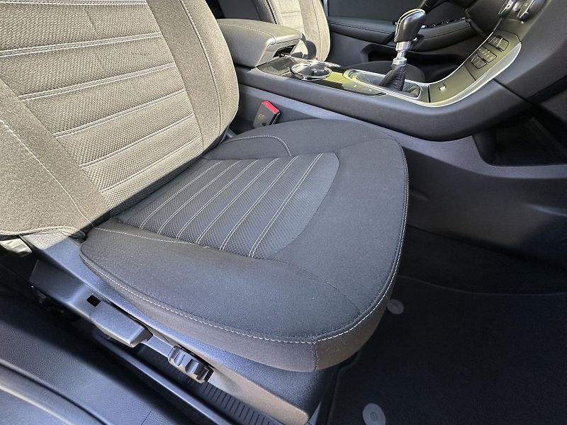 Ford Galaxy (2020) 1.5/121kW TITANIUM  *7.Míst* - fotka 23 z 48
