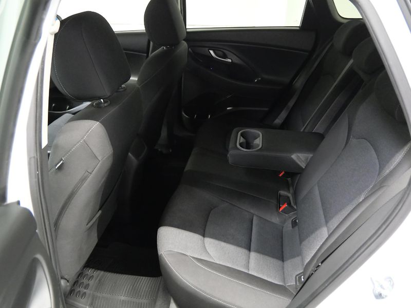 Hyundai i30 - fotka 24 z 25