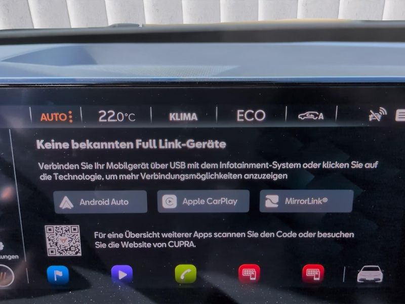 Cupra Born 150kW LED Carplay Ambient - fotka 14 z 17