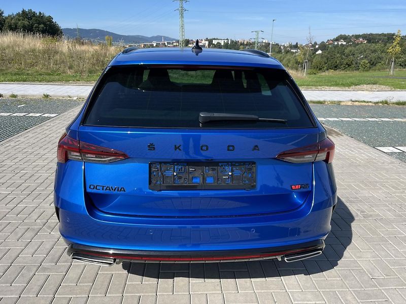 Škoda Octavia (2023) RS 147kW DSG - fotka 5 z 18