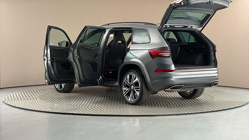 Škoda Kodiaq 2.0 TSI DSG 4x4 RS - fotka 7 z 32