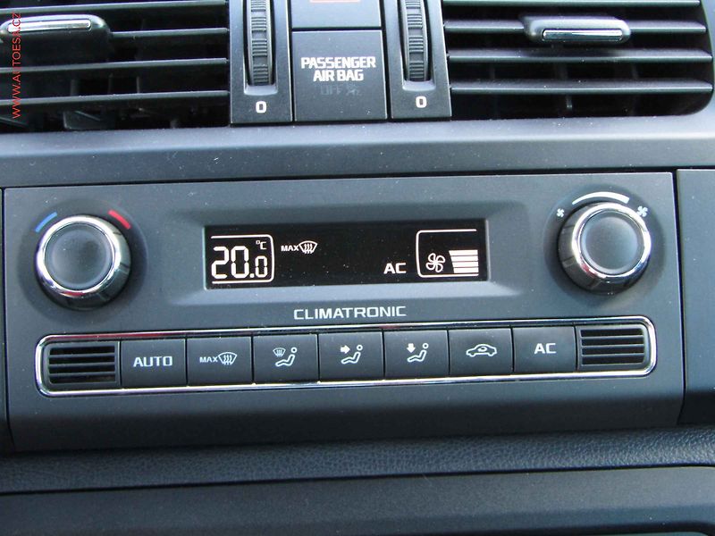 Škoda Roomster (2011) 1.2 TSi, Ambition - fotka 13 z 18