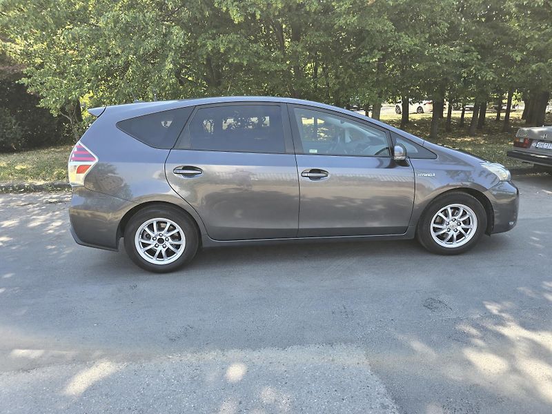 Toyota Prius (2018) Toyota Prius plus 2018 Hybrid  - fotka 5 z 18