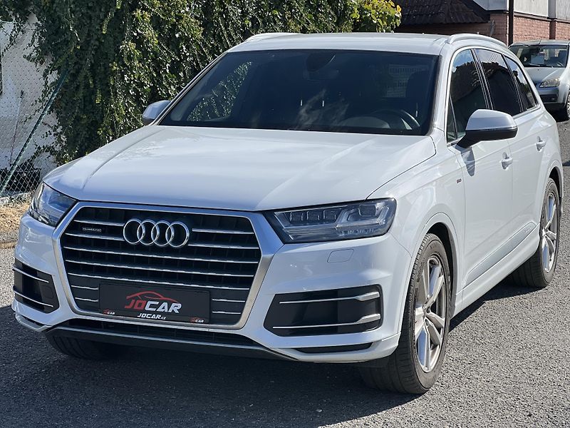 Audi Q7 3.0TDi QUATTRO S-LINE ČR DPH - fotka 1 z 43