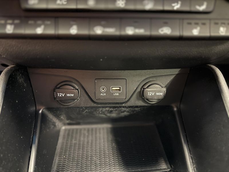 Hyundai Tucson 1.7 CRDi 104 kW - fotka 14 z 19