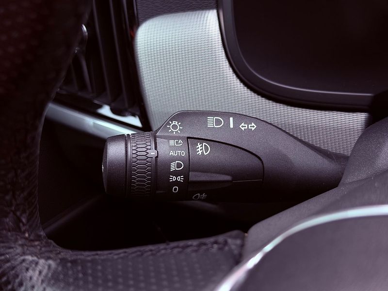 Volvo S90 D5 AWD Inscription Aut., ČR - fotka 29 z 32