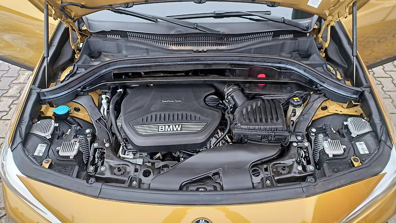 BMW X2 X drive navi výhřev tažné - fotka 29 z 37