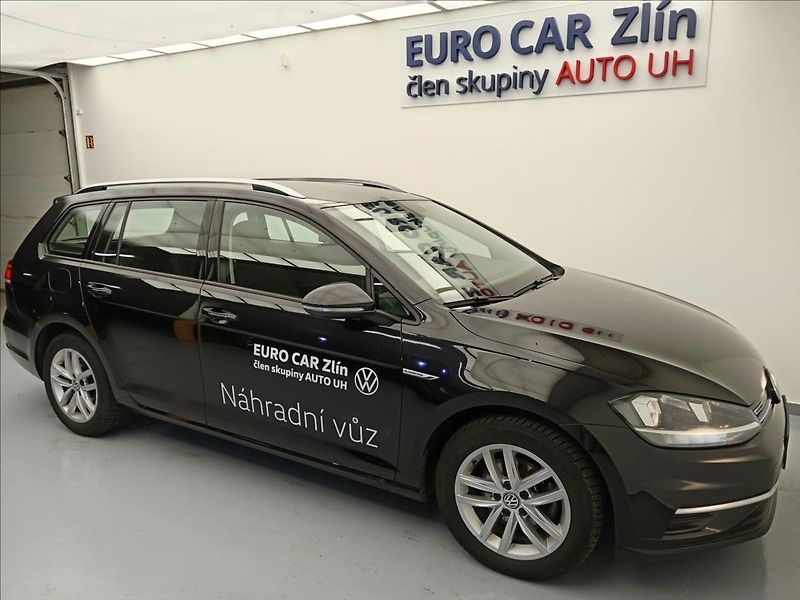 Volkswagen Golf 1,5   TGI Comfortline - fotka 8 z 16