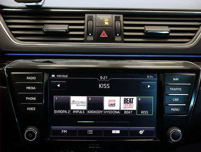 Škoda Superb (2016) Laurin&Klement 2.0 TDI, 4X4 - fotka 12 z 24