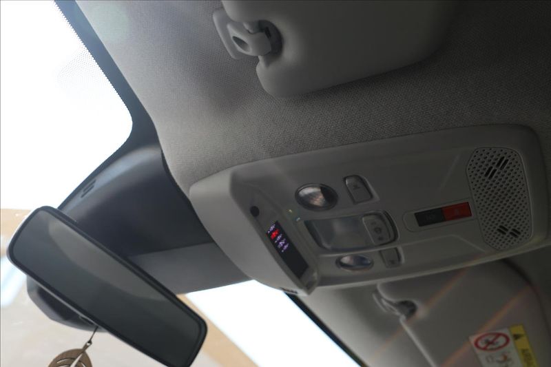Citroën C4 1,2 1. Majitel, ČR, DPH - fotka 30 z 50