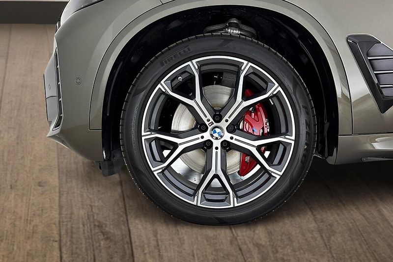 BMW X5 xDrive30d - fotka 27 z 27