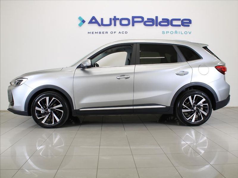 MG ZS 1,5 Hybrid+ Exclusive 20tkm.ČR - fotka 5 z 27