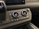 Land Rover Defender 110 D250 X-DYNAMIC SE AWD CZ - náhled 27