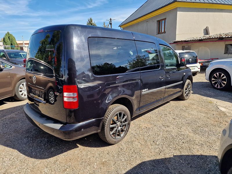 Volkswagen Caddy MAXI 1,6TDI 7MÍST JAKO-O - fotka 4 z 22