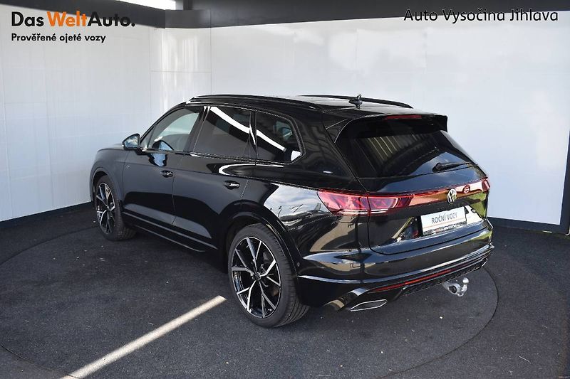 Volkswagen Touareg (2026) R-Line 3.0TDI 210kW Final Edit - fotka 9 z 34