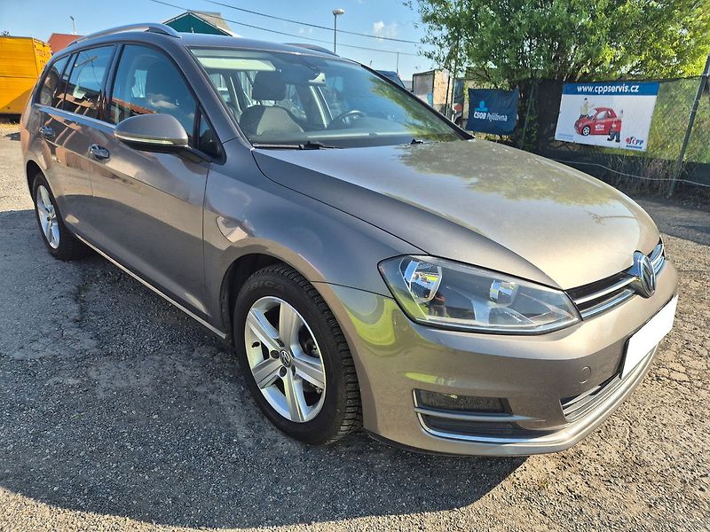 Volkswagen Golf Variant 1,6 TDI Highline 81kW - fotka 3 z 22