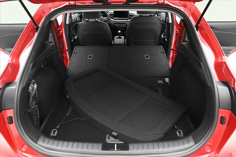 Kia XCeed 1,5 T-GDi 117 kW Exclusiv Záru - fotka 11 z 29