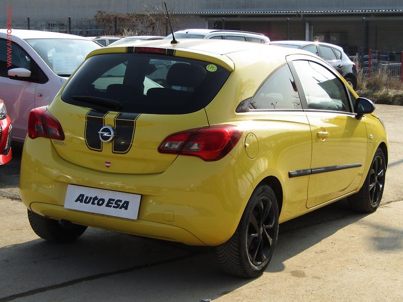 Opel Corsa (2016) 1.4 16V, ČR, AC, tempo - fotka 4 z 15