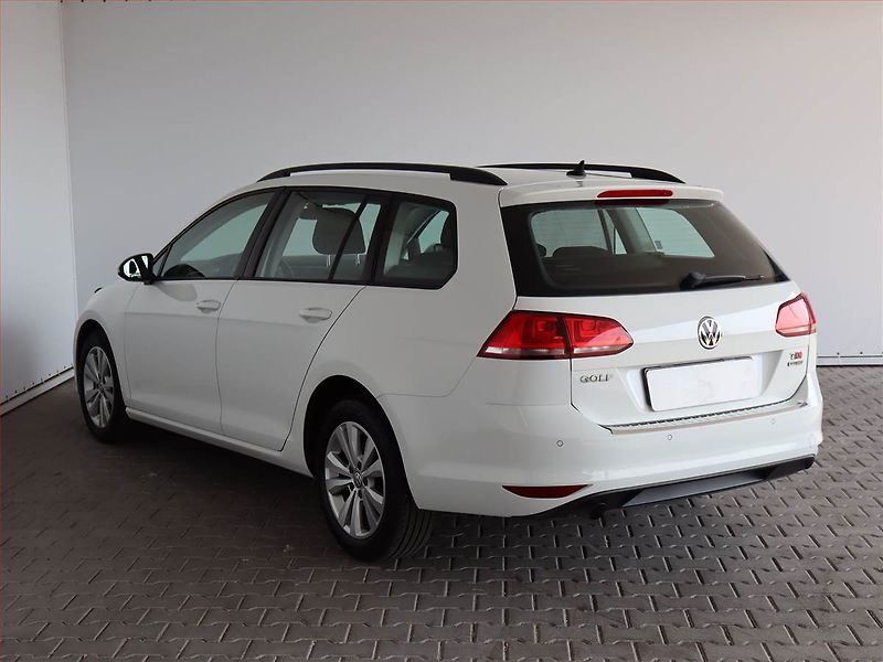 Volkswagen Golf (2016) 1.6 TDI, Automat, Serv.kniha - fotografie inzerátu