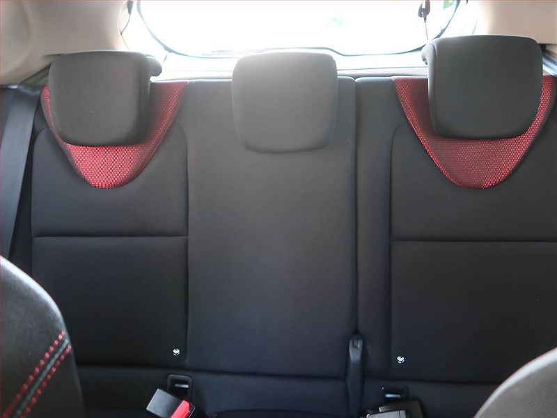 Renault Clio (2015) 1.2 16V, Serv.kniha - fotka 10 z 15