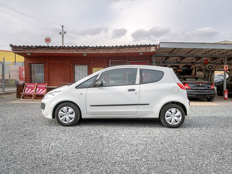 Mitsubishi Colt (2007) 1.1i 55KW – PO SERVISU! - fotka 8 z 36
