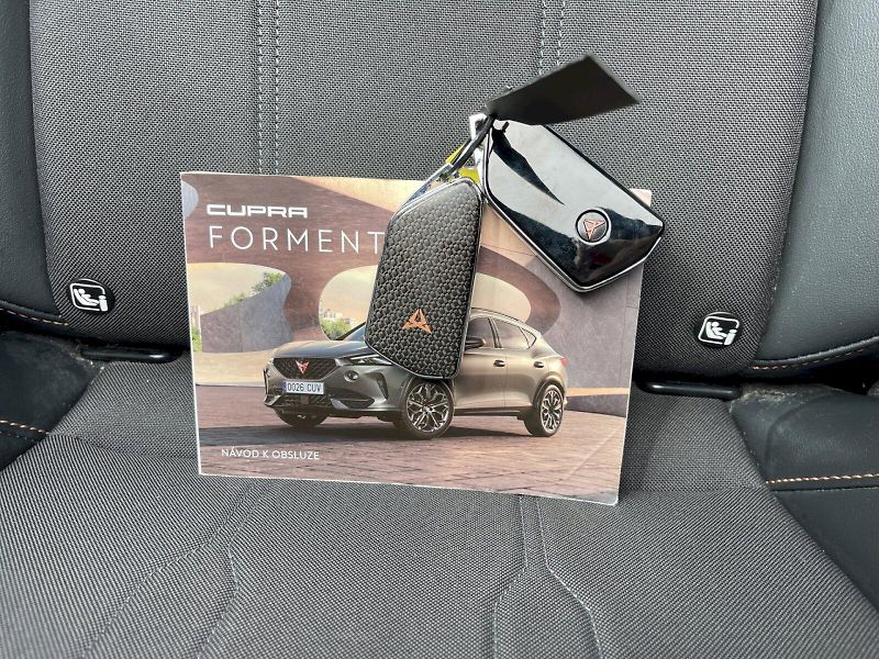 Cupra Formentor (2024) 1.5 TSI 110 kW DSG Basis - fotka 34 z 35