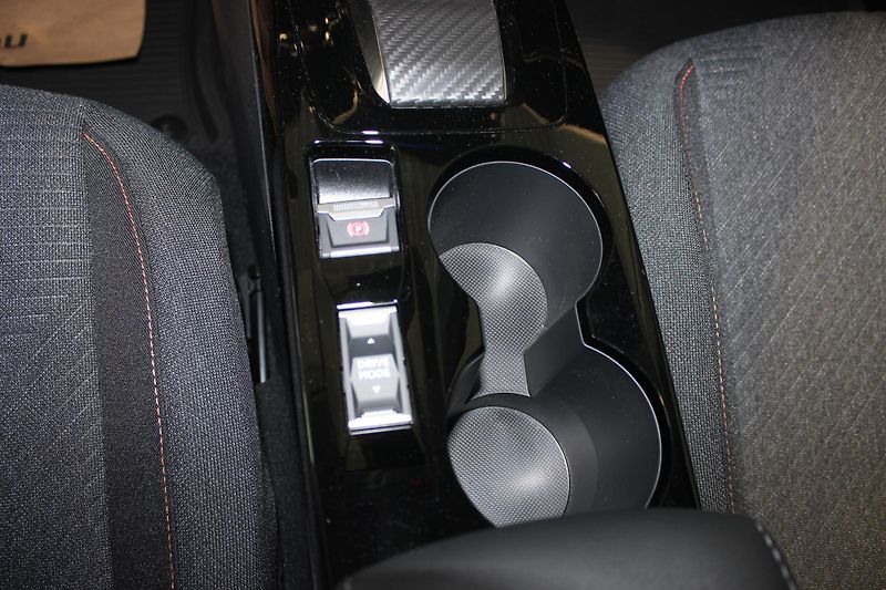Peugeot 208 (2026) 208 BUSINESS Hybrid 110 e-DCS6 - fotka 10 z 17