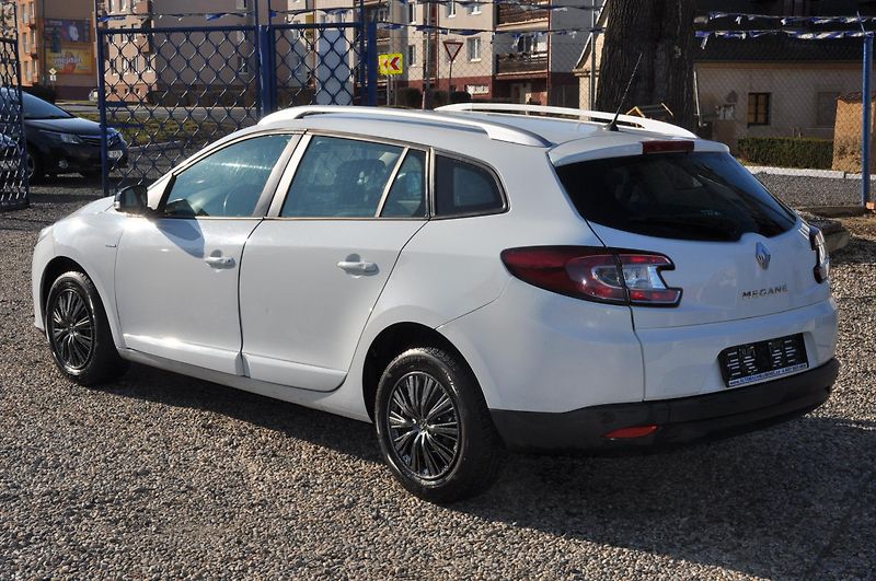 Renault Mégane 1.2TCe 85kW KOMBI - fotka 4 z 16