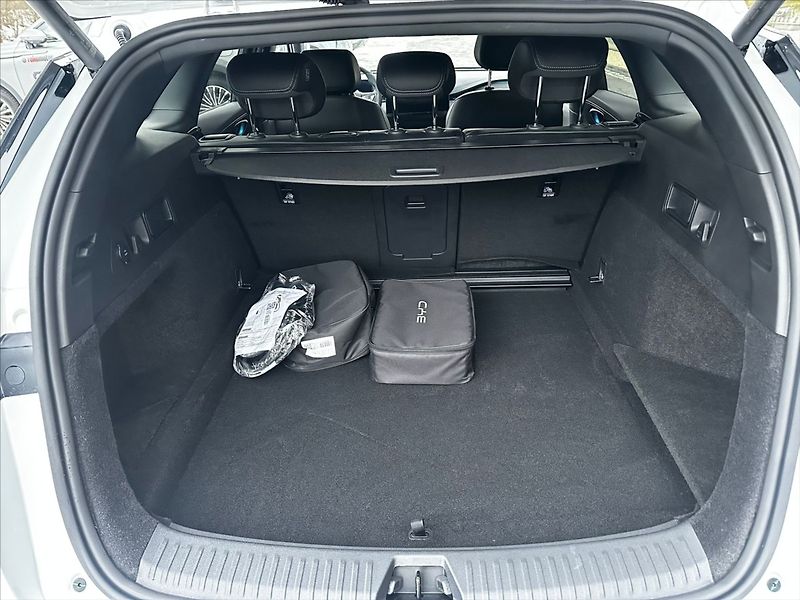 BYD Seal 6 (2025) 1,5   DM-i Touring COMFORT - fotka 16 z 18