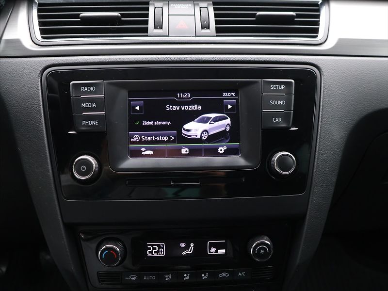 Škoda Rapid 1,2 TSI 81kW Style CZ - fotka 20 z 28