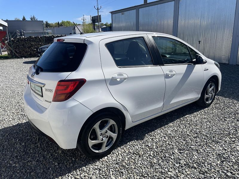 Toyota Yaris 1.5i 16v HYBRID 142TKM TOP 1A! - fotka 40 z 169