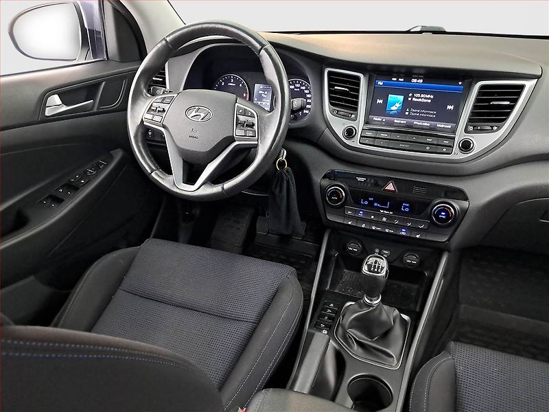 Hyundai Tucson (2016) 1.7 CRDi, Navi, Tempomat - fotka 7 z 21