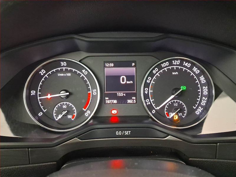 Škoda Superb (2017) Style 2.0 TDI, Automat - fotka 11 z 20