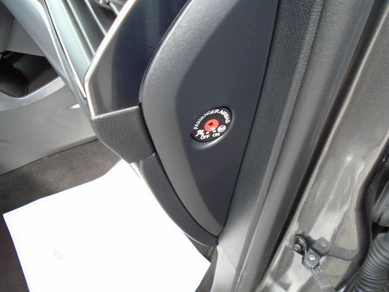 Ford Galaxy 2.0EcoBlue 140kW 8AT Titanium - fotka 36 z 48