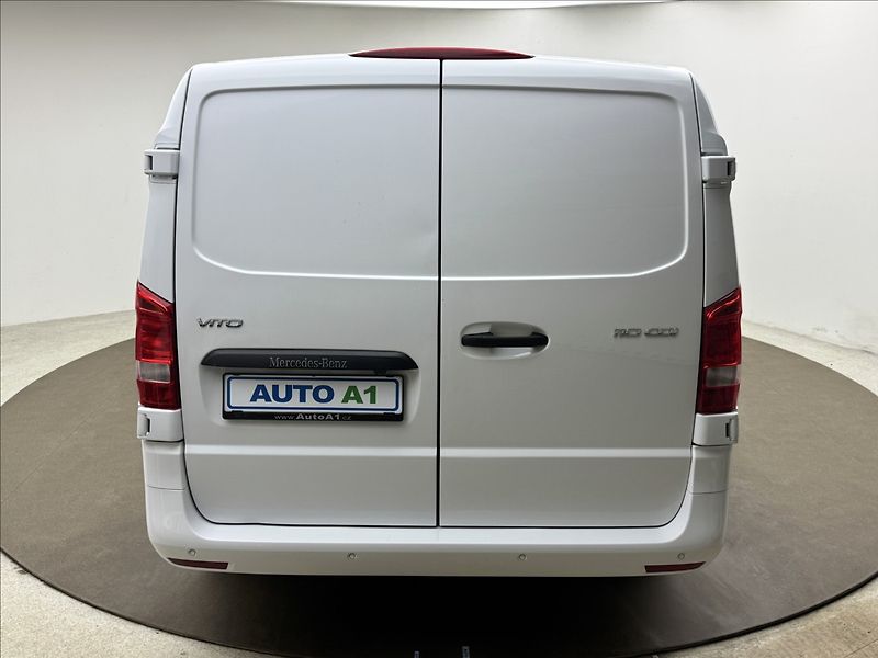 Mercedes-Benz Vito 1,8 LONG LED DPH VÝHŘEV KAMERA - fotka 5 z 44