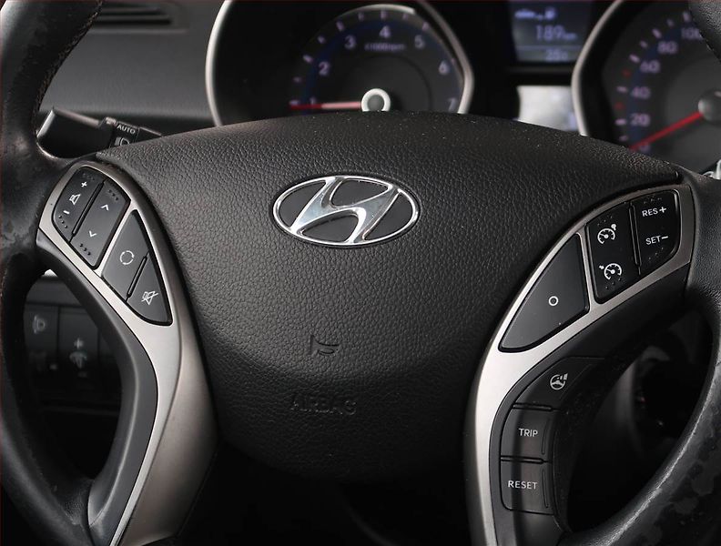 Hyundai i30 (2012) 1.6 GDI, Serv.kniha, Tempomat - fotka 18 z 18