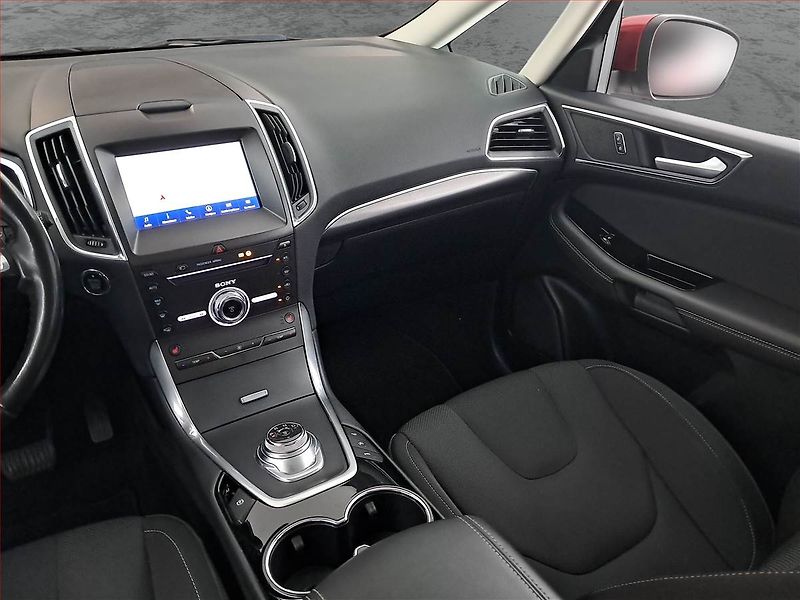 Ford S-MAX (2020) 2.0 EcoBlue, Automat - fotka 8 z 22