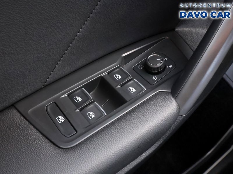 Volkswagen Tiguan Allspace 2,0 TSI 140kW DSG 4M DPH IQ - fotka 18 z 36