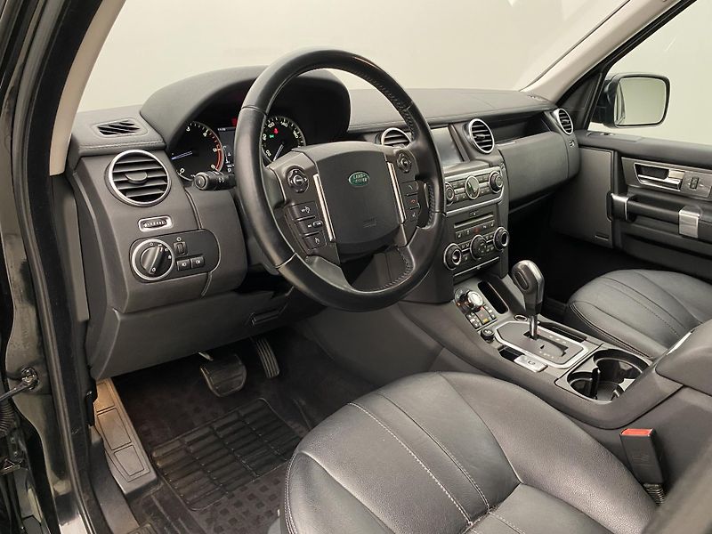 Land Rover Discovery 4 SDV6 SE AWD AUT CZ - fotka 4 z 41