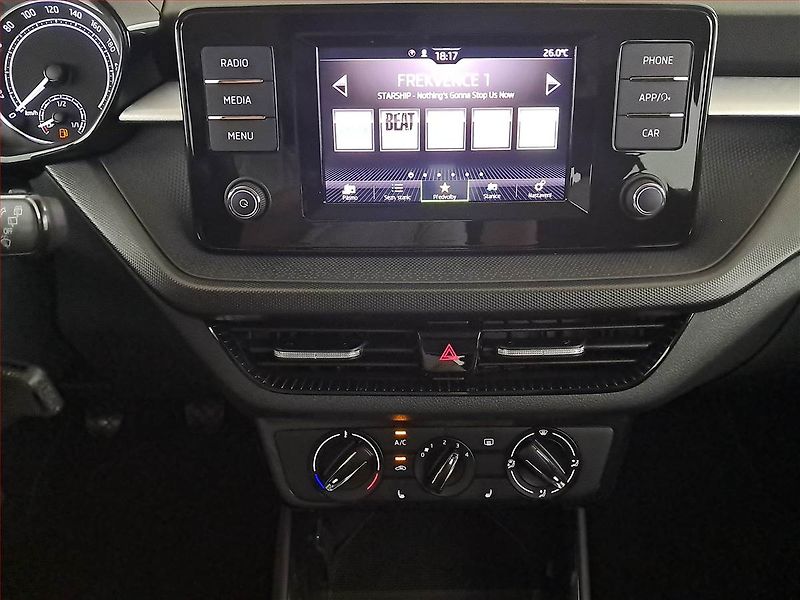 Škoda Fabia (2023) Ambition 1.0 TSI, Serv.kniha - fotka 12 z 17