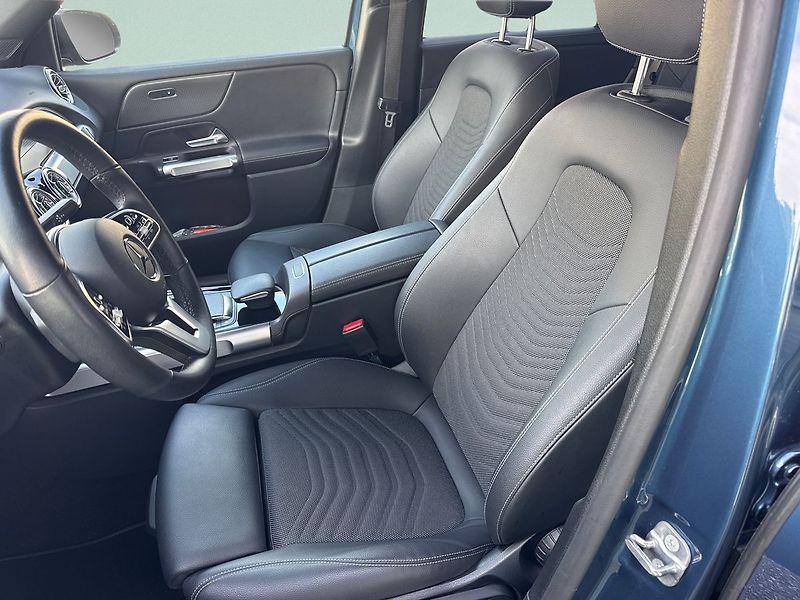 Mercedes-Benz GLB PROGRESSIVE 200d 4MATIC - fotka 9 z 21