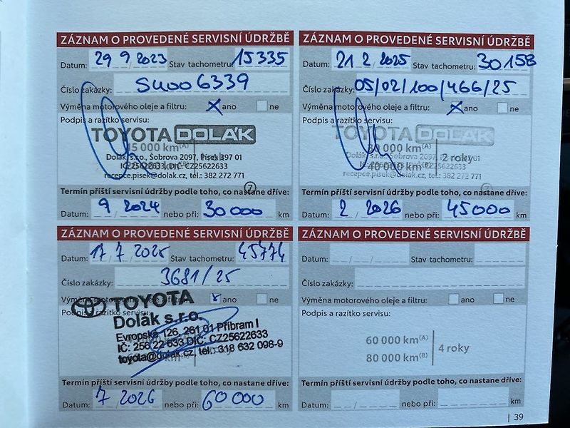 Toyota Highlander 2.5HSD, ČR-1m, Comfort, tažné - fotka 35 z 41