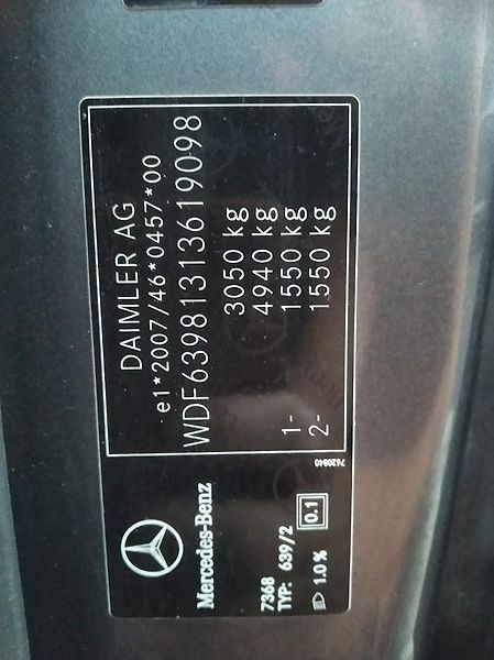 Mercedes-Benz Viano (2012) - fotka 7 z 15