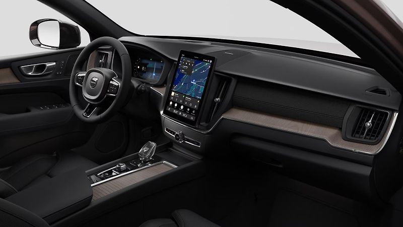 Volvo XC60 (2026) B5 AWD AUT DARK PLUS  - fotka 3 z 14