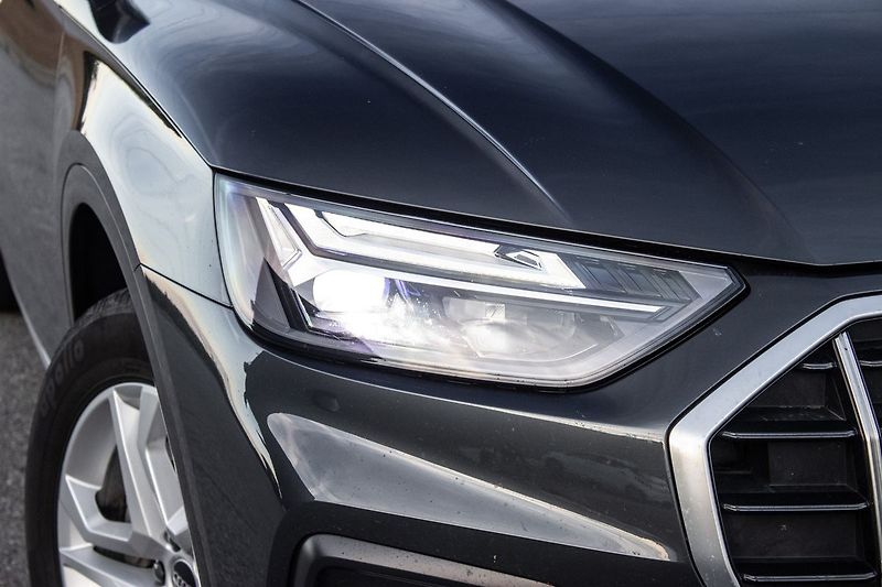 Audi Q5 - fotka 10 z 32