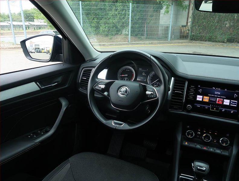 Škoda Kodiaq (2022) 1.5 TSI, Automat, Tempomat - fotka 7 z 22