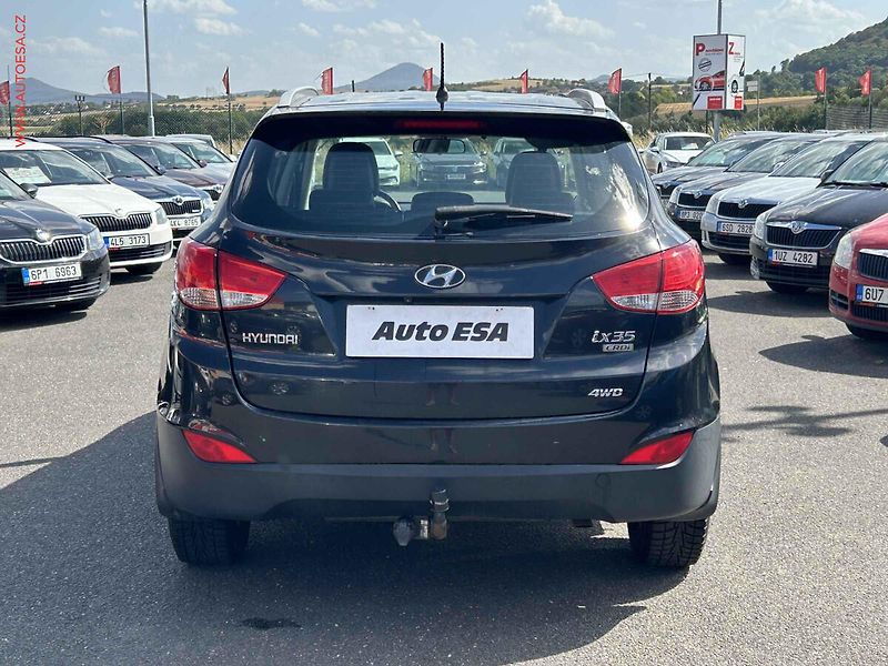 Hyundai ix35 (2010) 2.0TDCi 4x4, ČR, Bixen, AC - fotka 5 z 18
