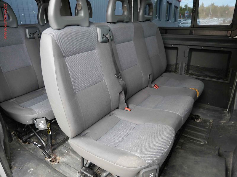 Citroën Jumper (2007) 2.2HDi 9míst, AC - fotka 10 z 16