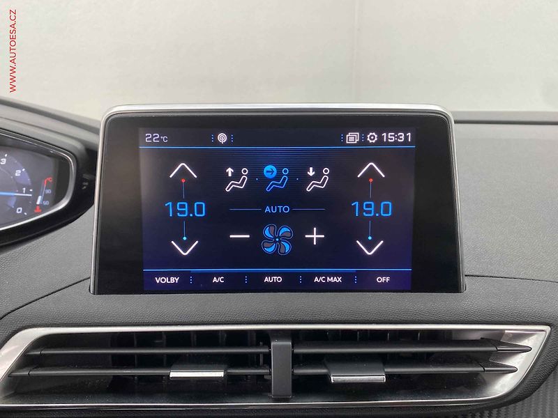 Peugeot 3008 (2017) 1.2PT, Active, AT - fotka 15 z 17