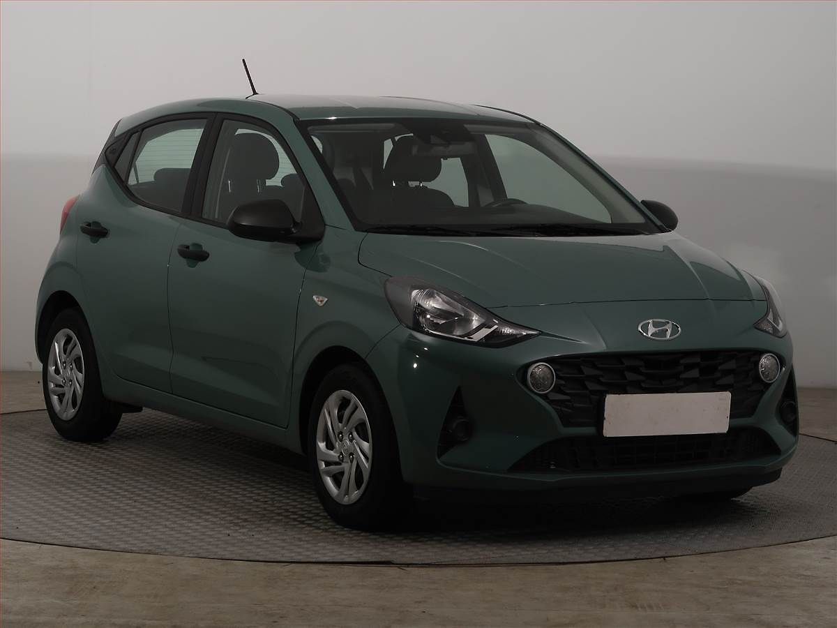 Hyundai i10 Comfort 1.0, ČR,1.maj